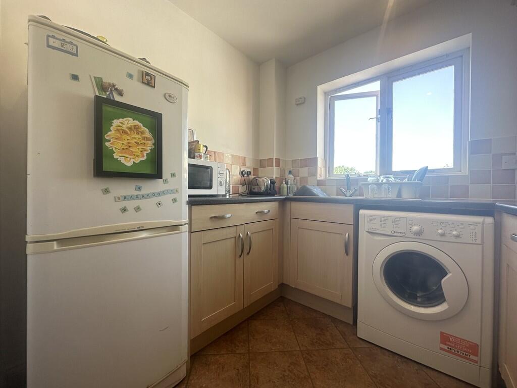Apartment in Poole - More
