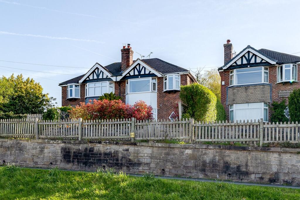 75B, Dee Banks, Great Boughton, CH3 photo 4
