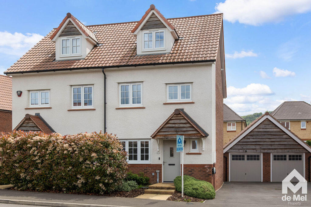 Main image of property: Meadowsweet Road, Leckhampton, Cheltenham, Gloucestershire, GL53