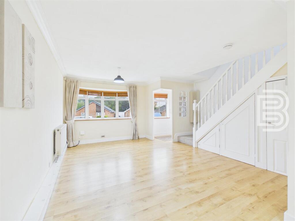 House in Rugby, Brownsover - View 5
