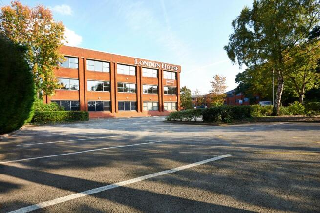 London House London Rd S Poynton Stockport Cheshire East SK12 1YP.jpg