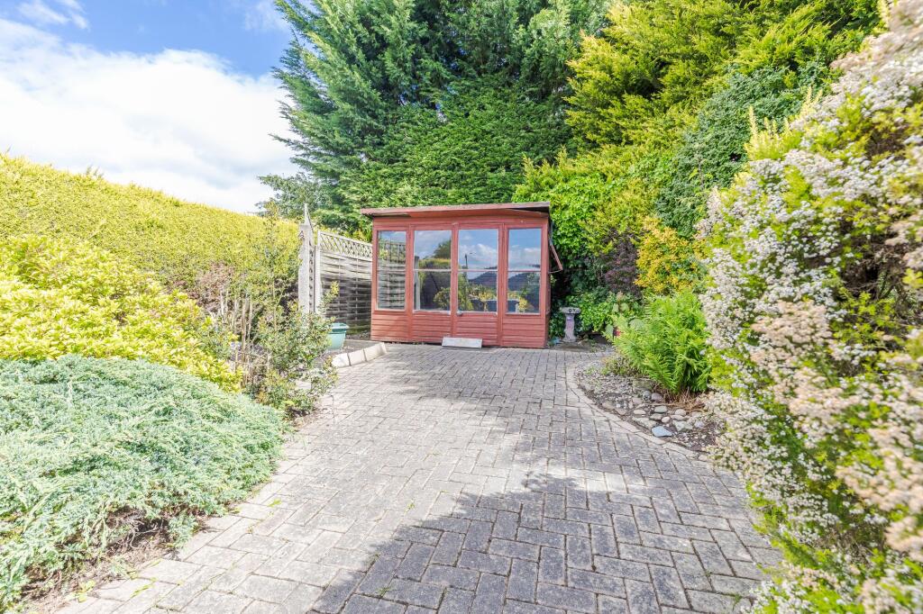 House in Nantwich, Kingsbourne - View 3