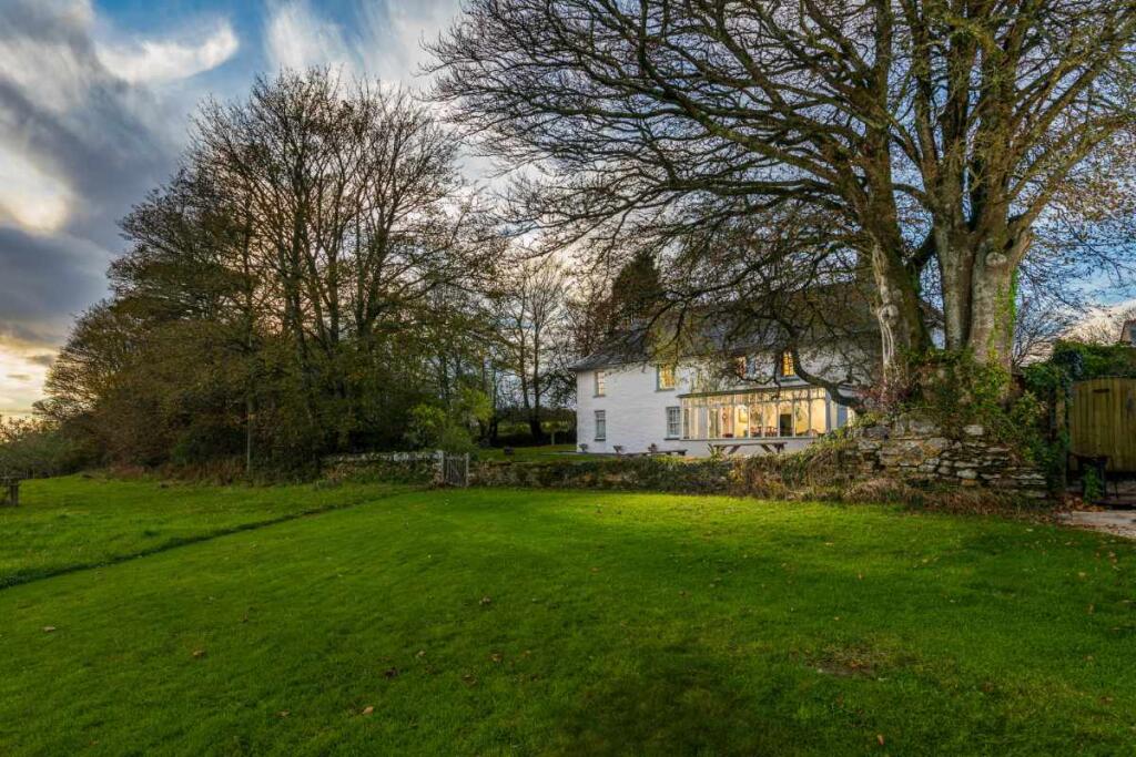 Main image of property: Trenderway Farm, Pelynt, Cornwall