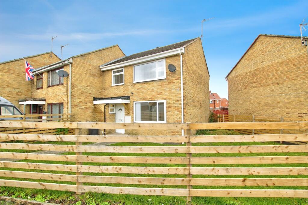 Dovedale Avenue, Sunnybrow, Crook, DL15 photo 2