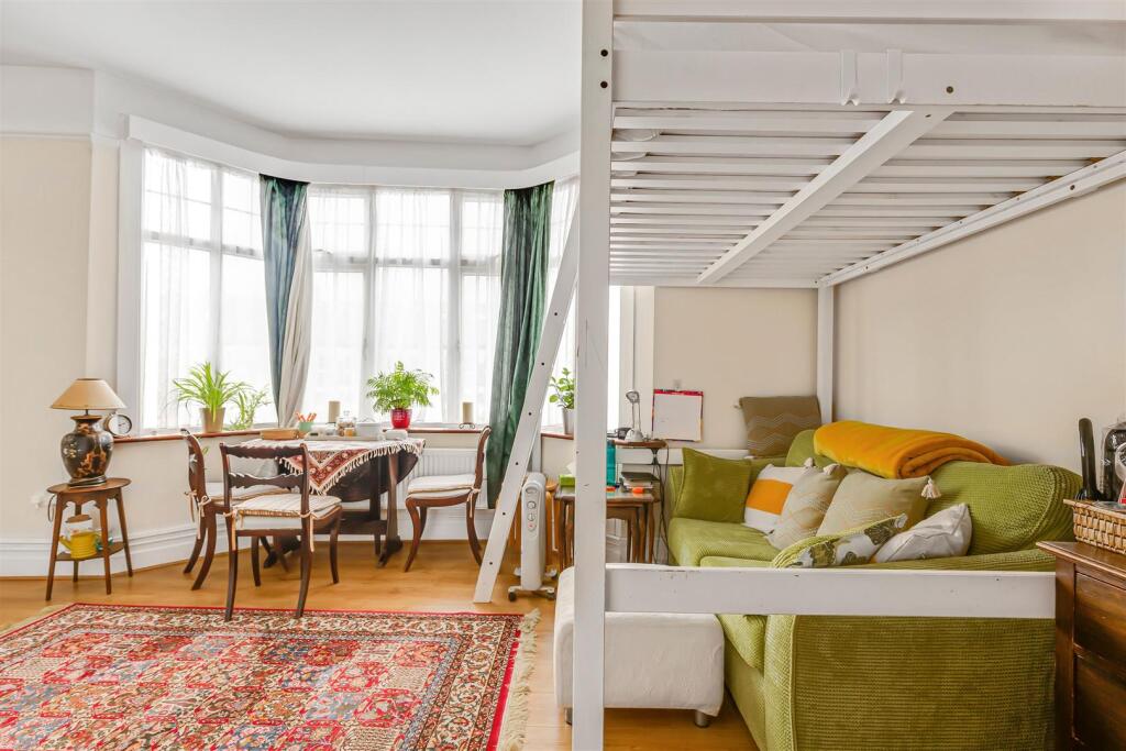 Main image of property: Upper Richmond Road West, East Sheen, SW14