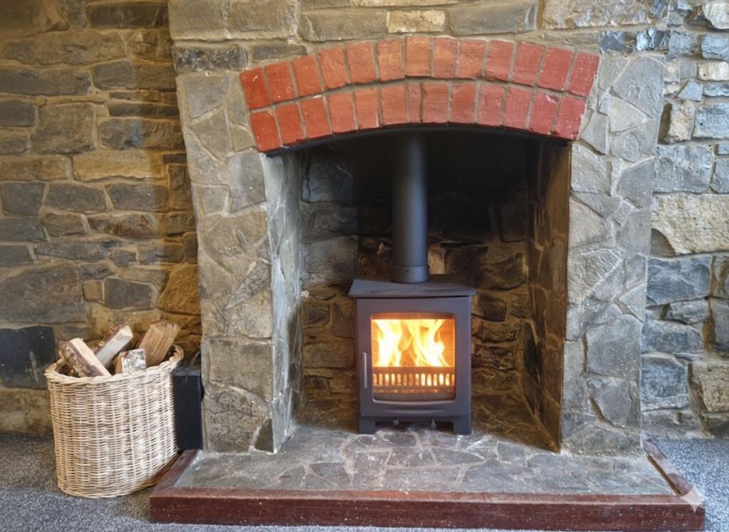 Additional image 2 of West End, Street, BA16