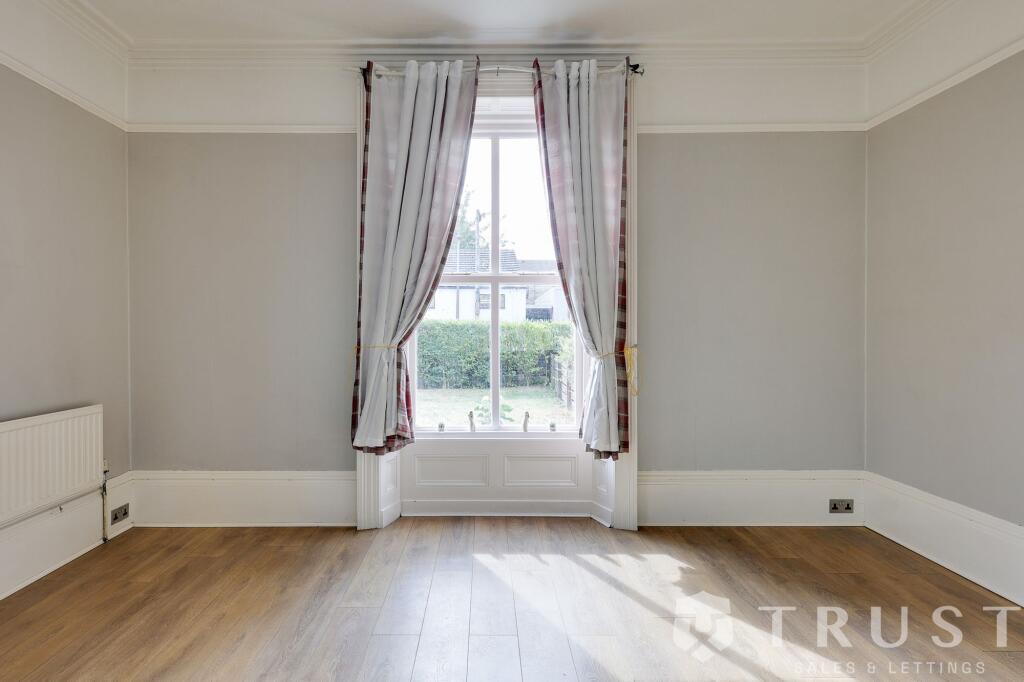 House in Bradford - View 5