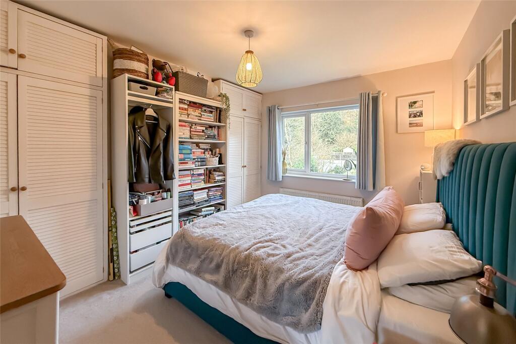 Apartment in St Albans - More