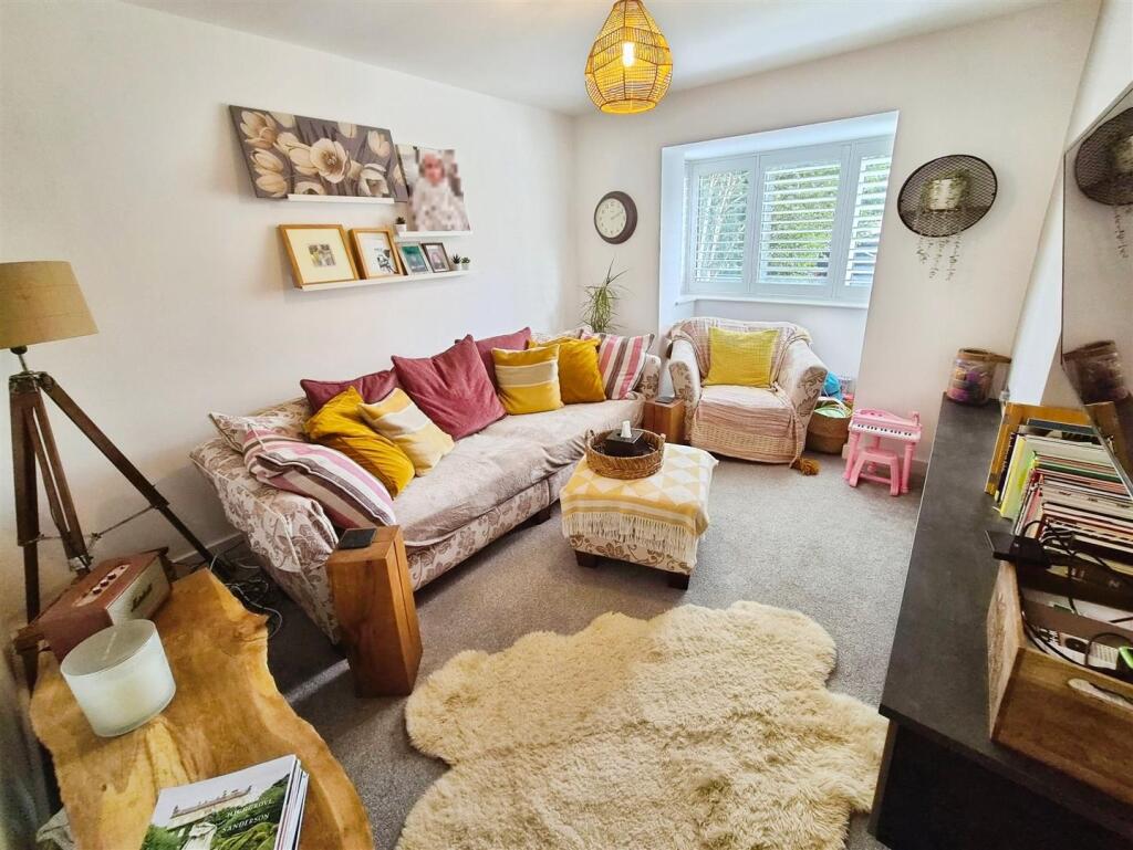 House in Sandbach, Ettiley Heath - View 3