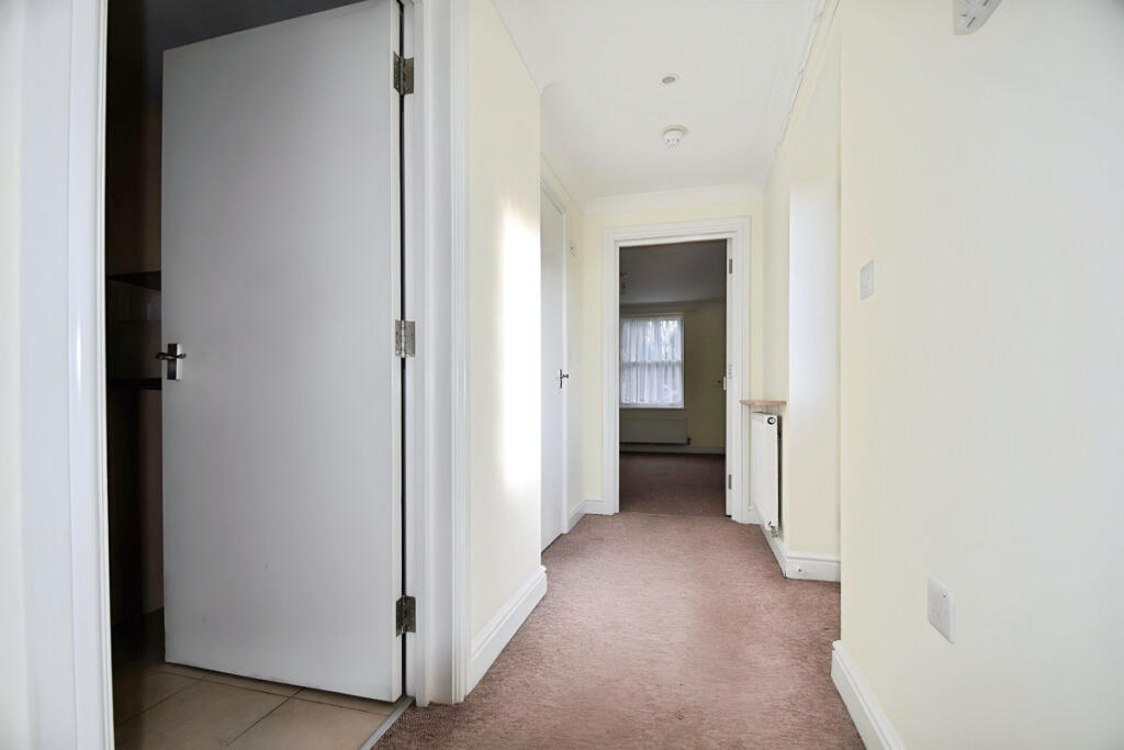 Apartment in Ryde, Appley - More