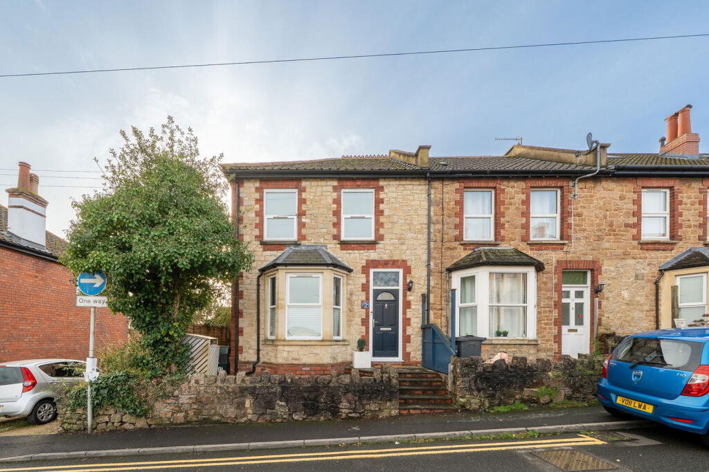 Main image of property: Roath Road, Portishead, Bristol, BS20 6AW
