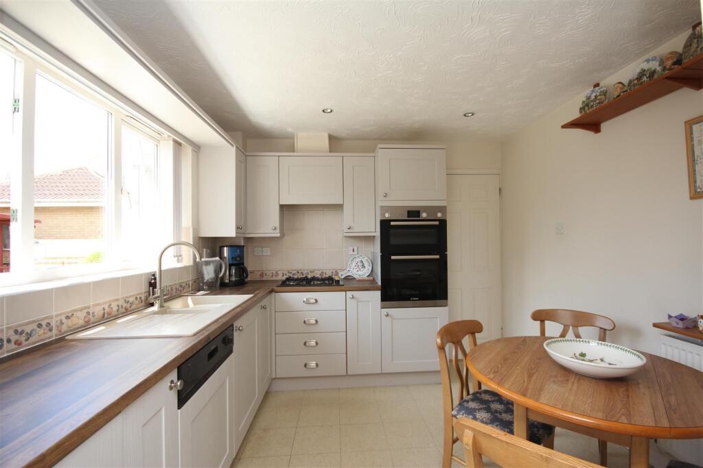 Bourton Way, Wellingborough - View 4