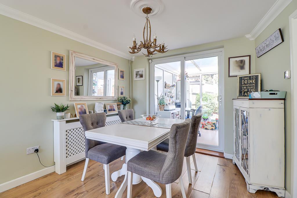 House in Southend-on-Sea - View 4