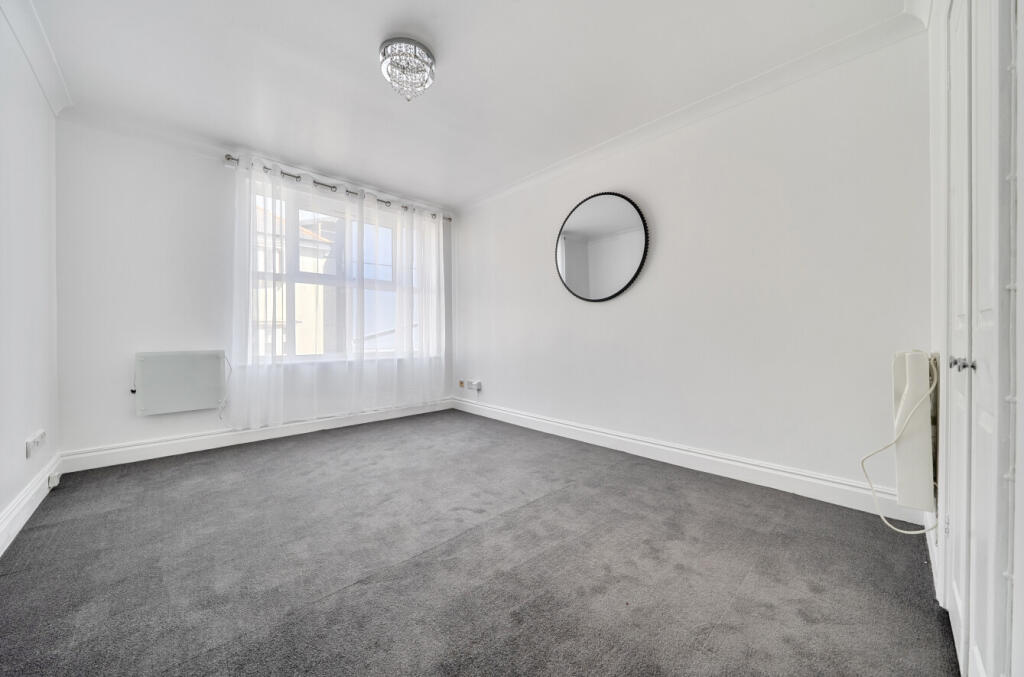 Lennox Street, Bognor Regis, West Sussex - View 4