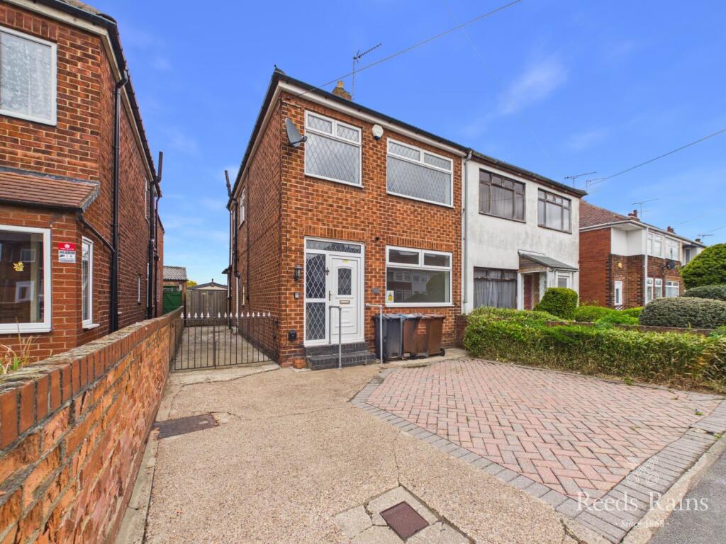 Main image of property: Welwyn Park Avenue, Hull, East Yorkshire, HU6