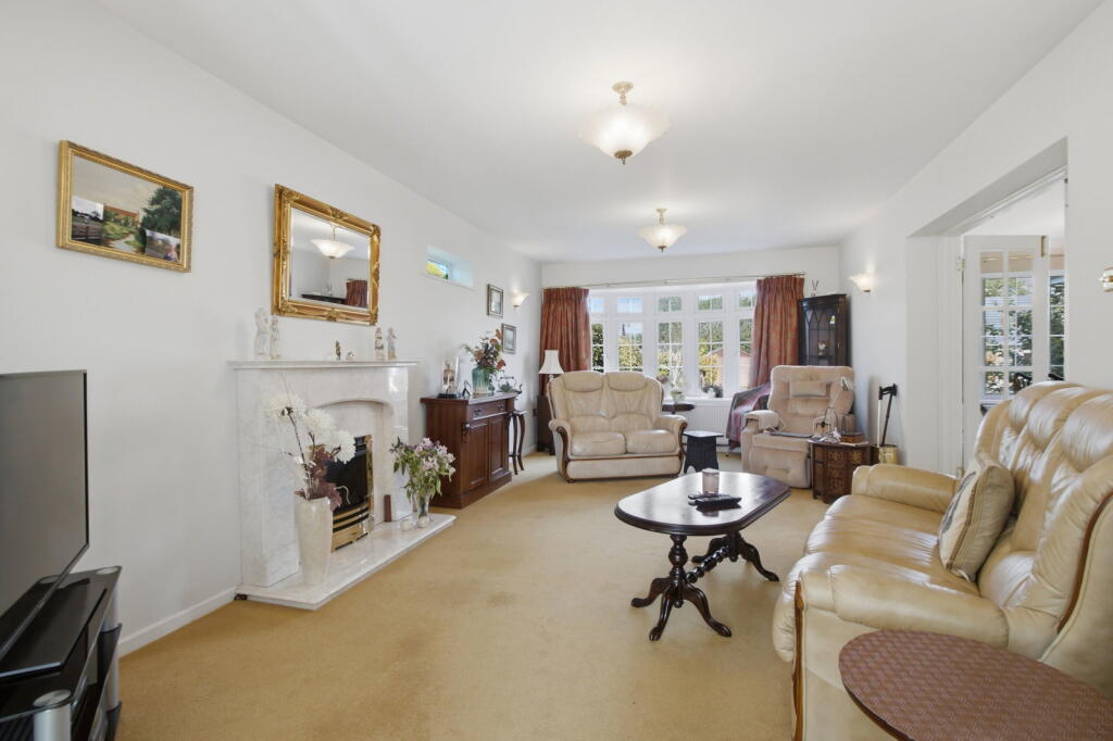 House in Worcester - More