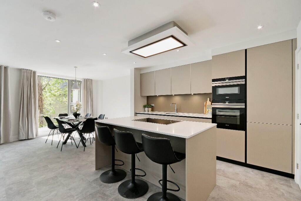 Main image of property: 5 Brunswick Place, David Baldwin Way, Sheffield
