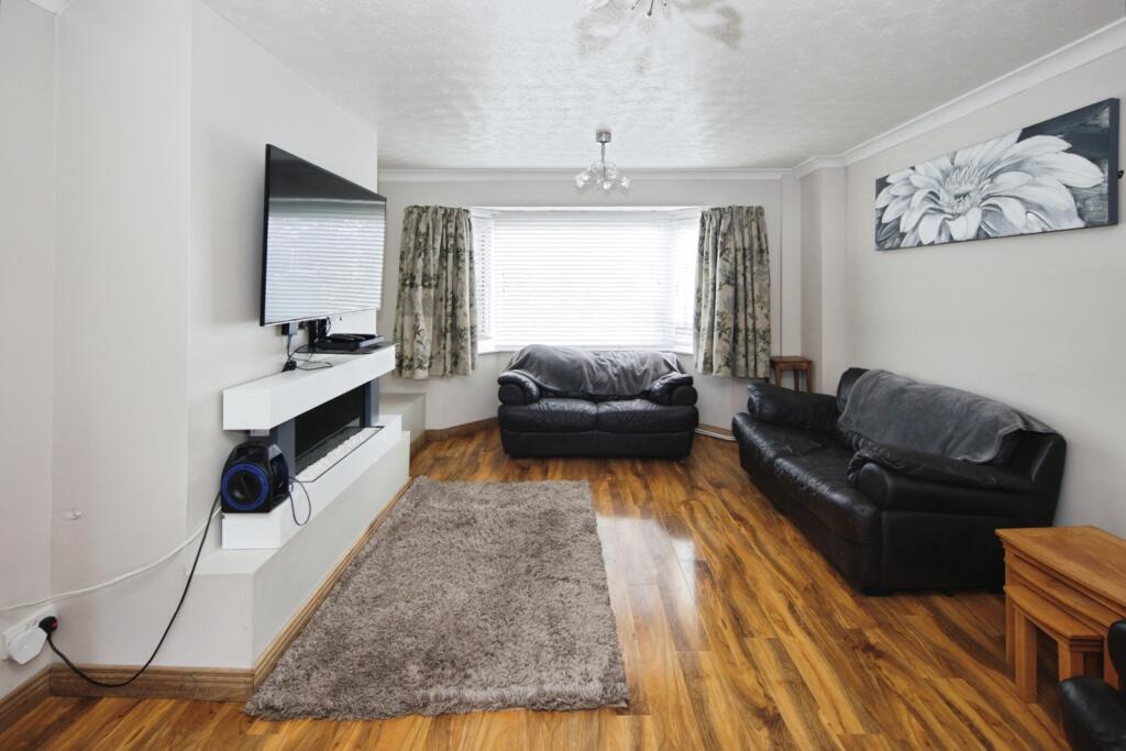 Additional image 2 of Oaklands, Curdworth, Sutton Coldfield, Warwickshire, B76