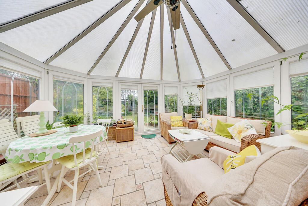 House in Orpington, Poverest, Ramsden - View 2