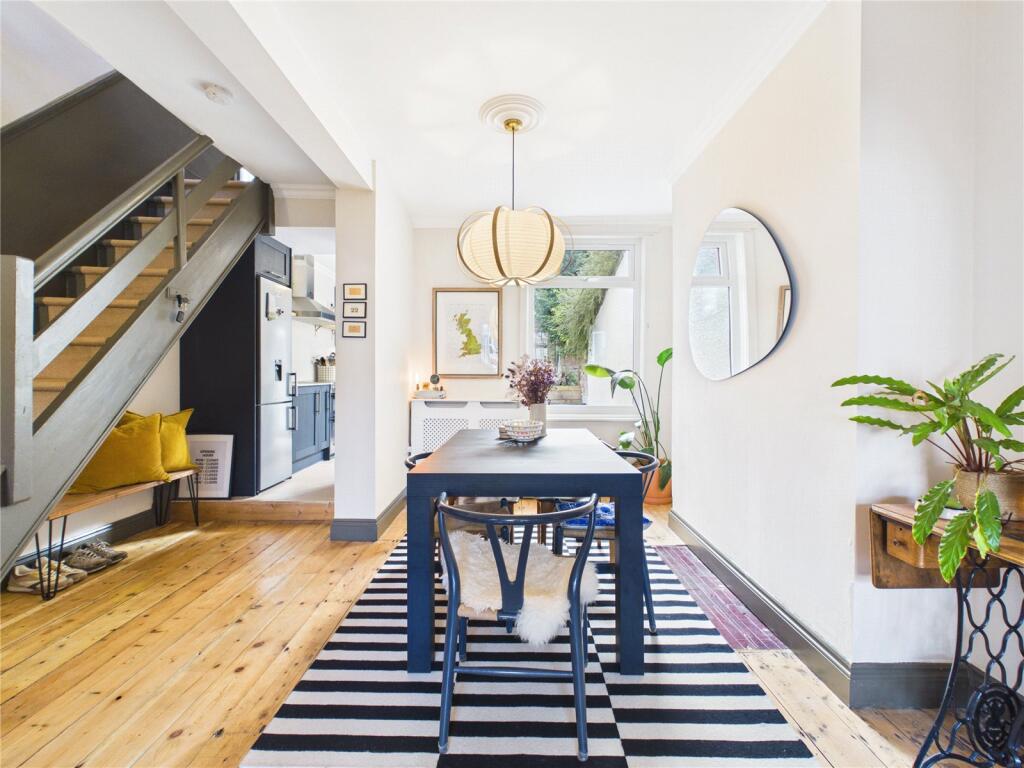 Main image of property: Avonleigh Road, Bristol, BS3