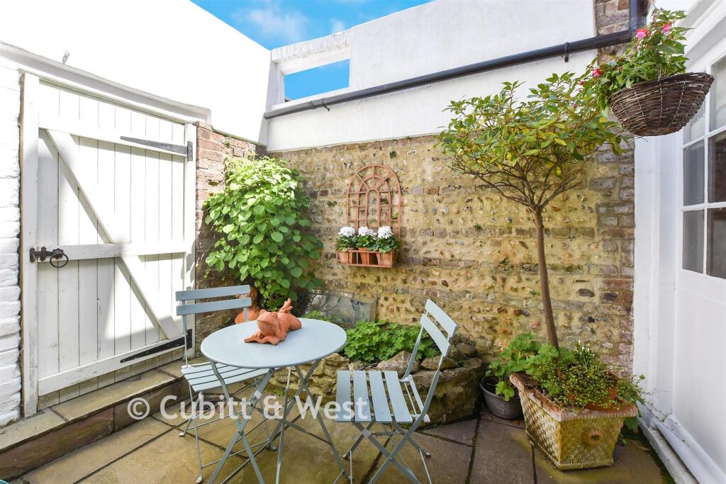 House in Arun, Littlehampton - View 3