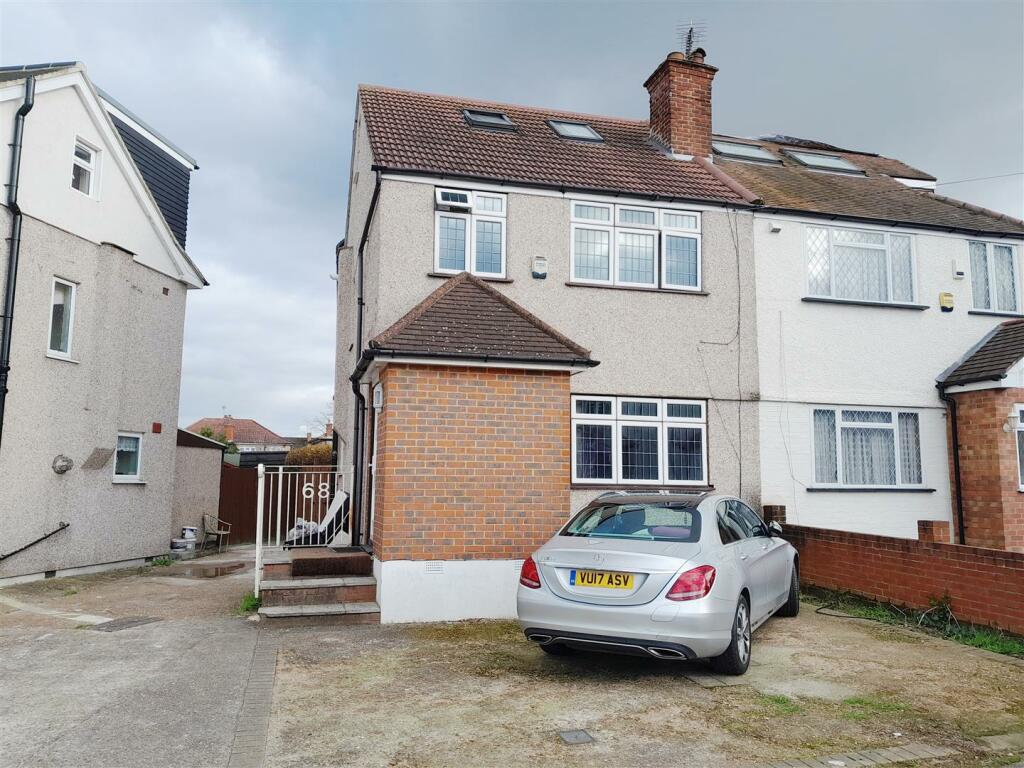 4-bed semi-detached on Derwent Drive, Hayes, £619,950