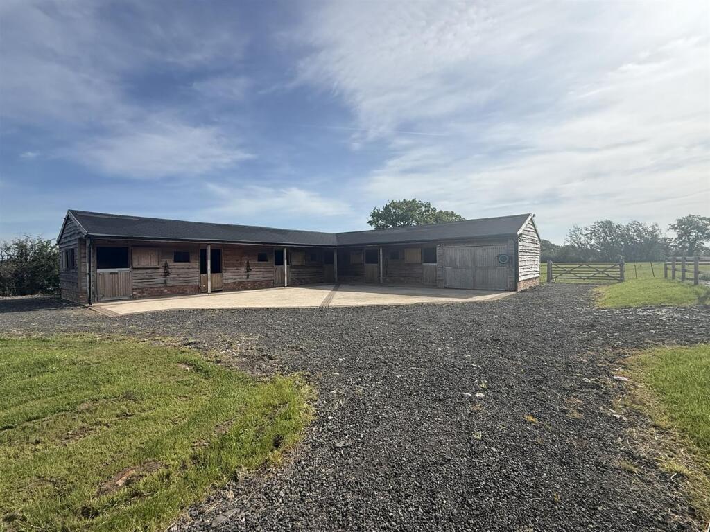 Main image of property: The Barnyard, Kings Marsh, Churton, Chester