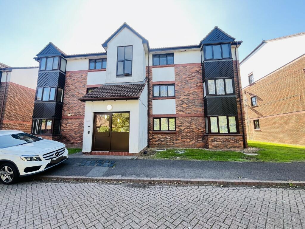 Main image of property: Talus Close