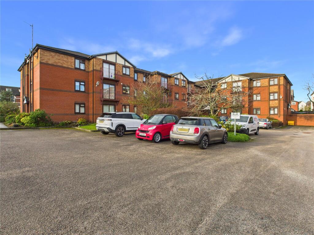 Main image of property: Avondale Road, Southport, Merseyside, PR9