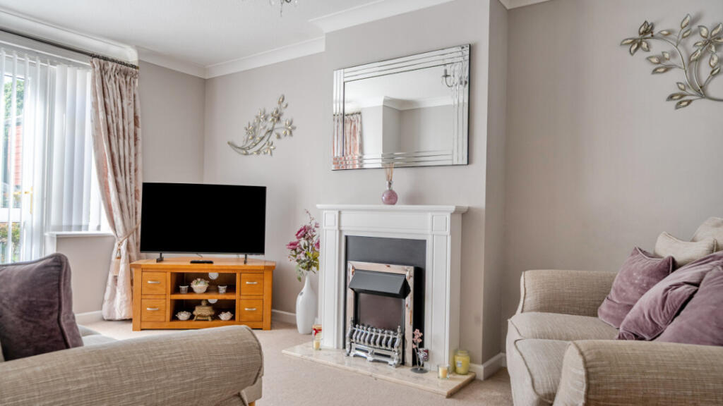 House in Barnsley, South Yorkshire - View 4