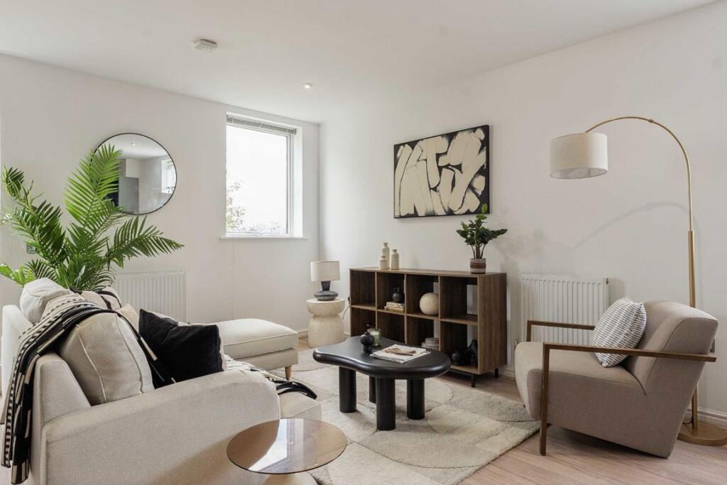 Apartment in London - View 2