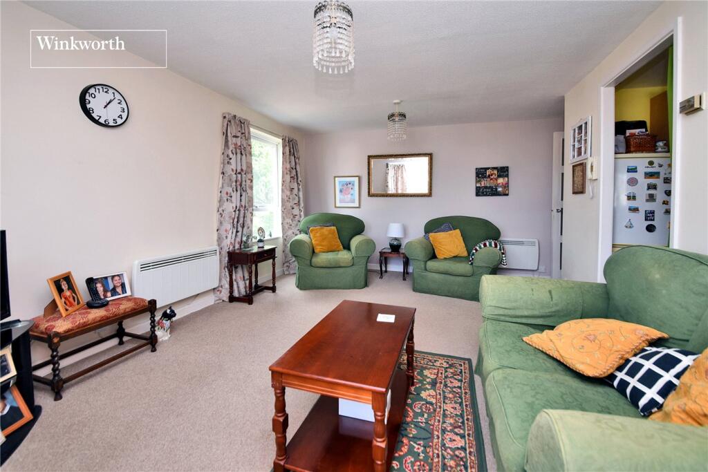 Apartment in Kingston upon Thames - View 5