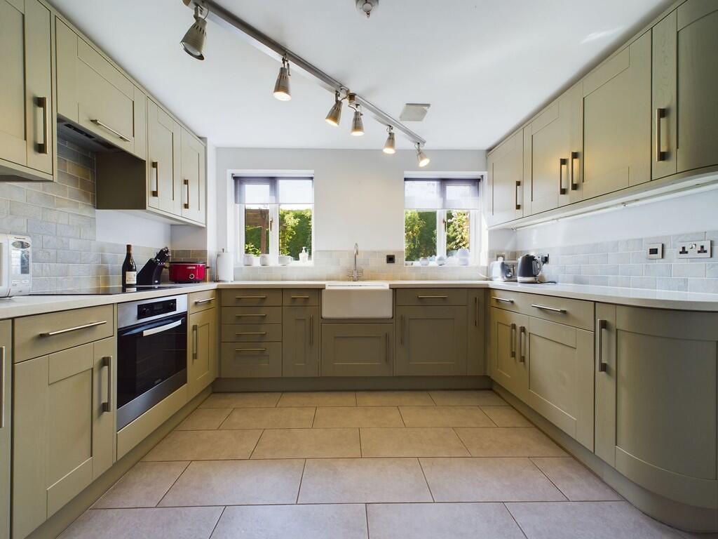 Foxcote Way, Walton photo 2