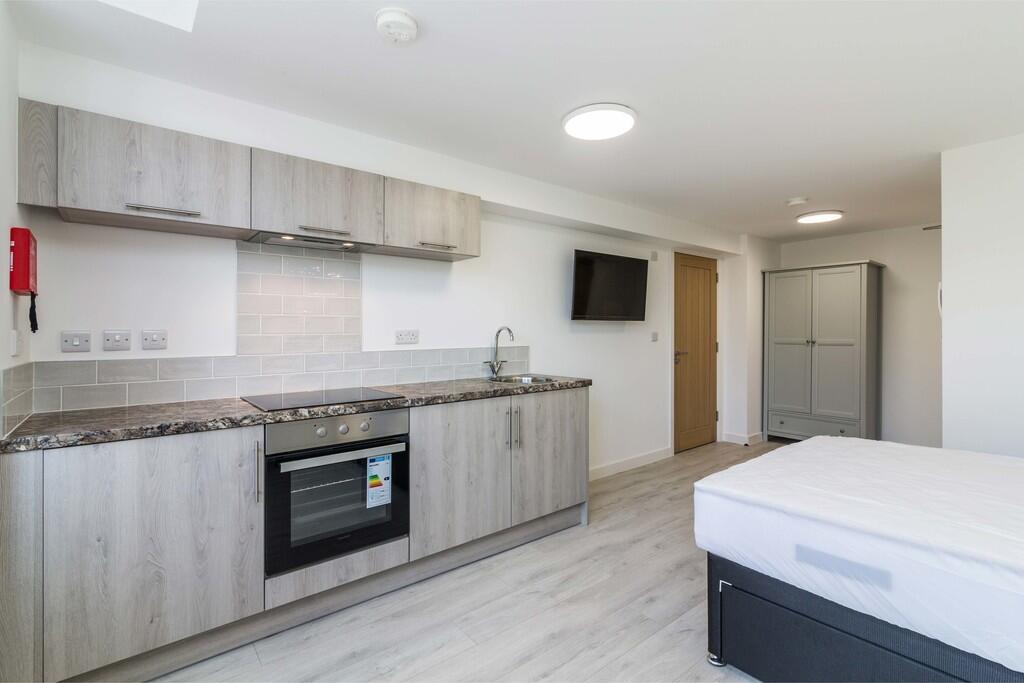 Main image of property: Lower Parliament Street, City Centre