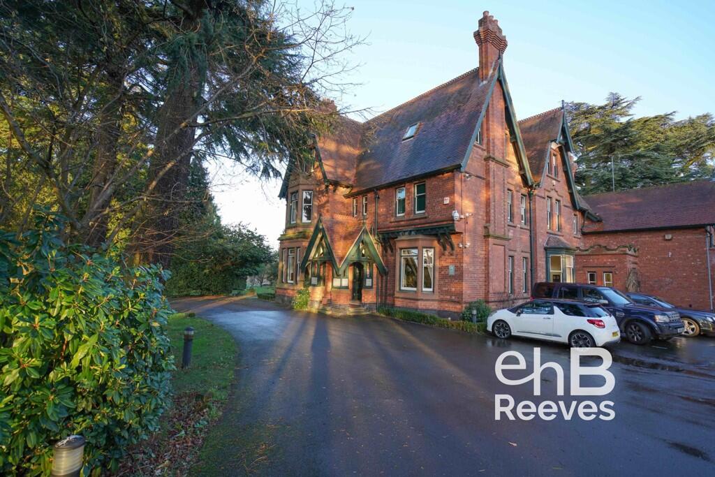 Main image of property: Holly Grange, Holly Lane, Balsall Common, Coventry, West Midlands, CV7 7EB