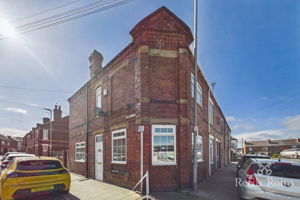 Main image of property: Cross Street, Savile Road, Castleford, West Yorkshire, WF10