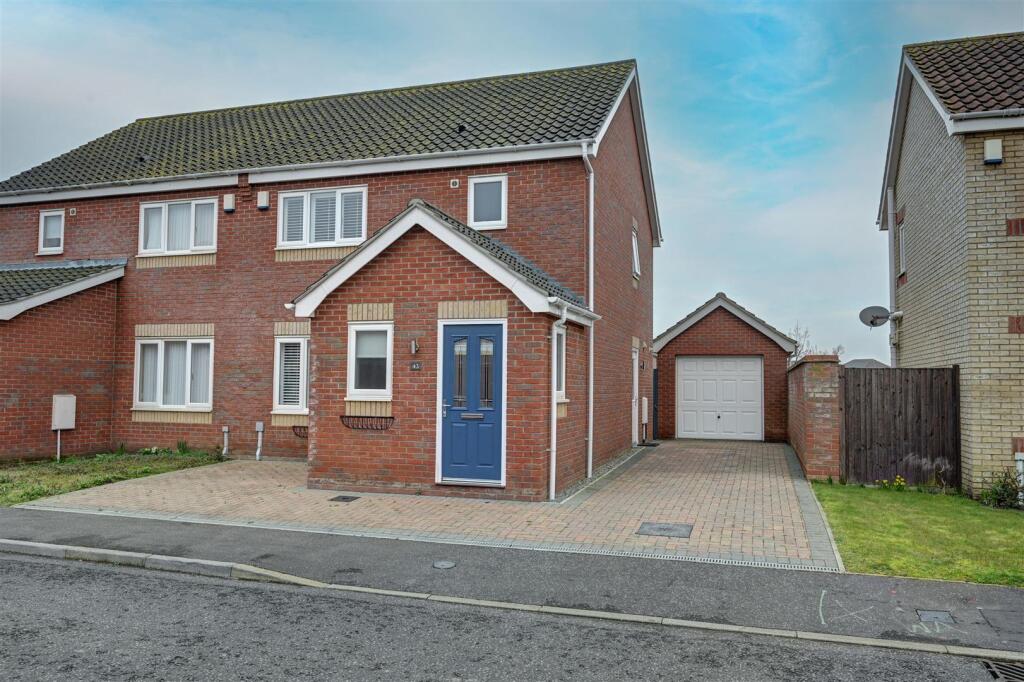 Main image of property: Kings Drive, Bradwell, Great Yarmouth