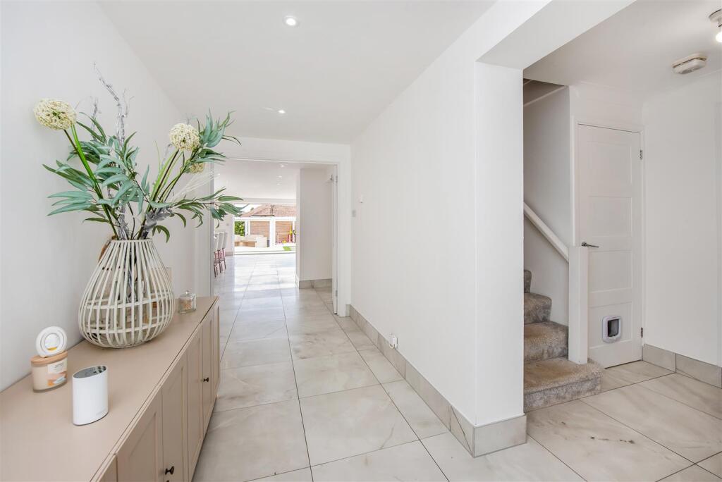 House in Portsmouth - View 3