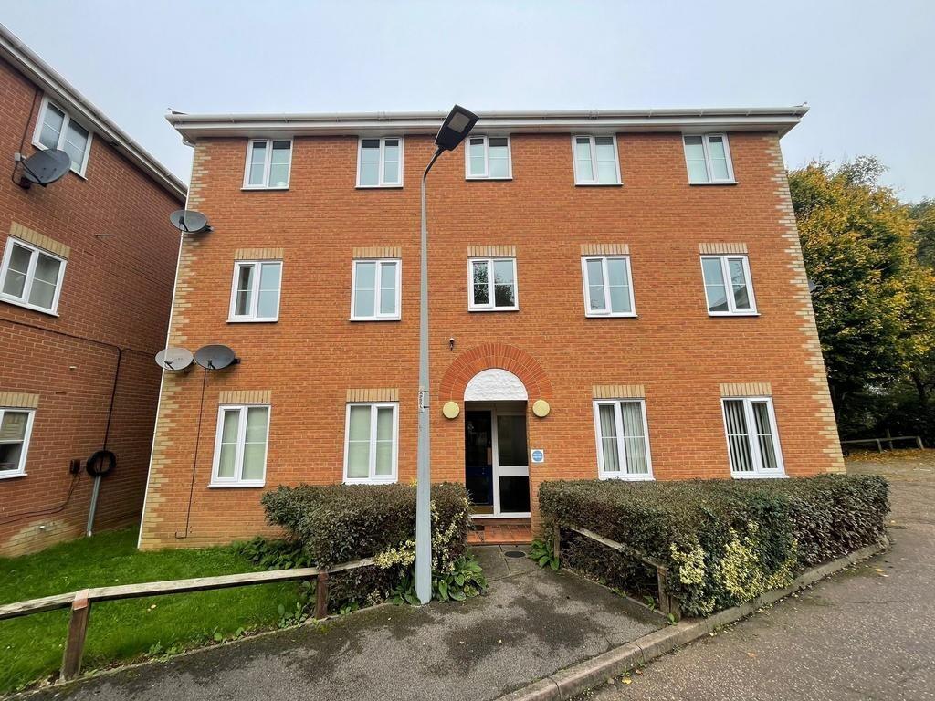 Main image of property: Finbars Walk, Ipswich, Suffolk, IP4