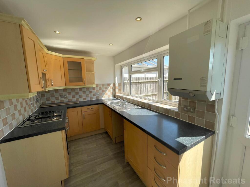 Quarry Road, Witney - View 4
