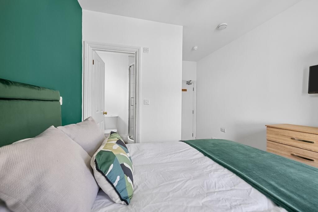 Main image of property: 40 Grand Parade, The Hoe, Plymouth