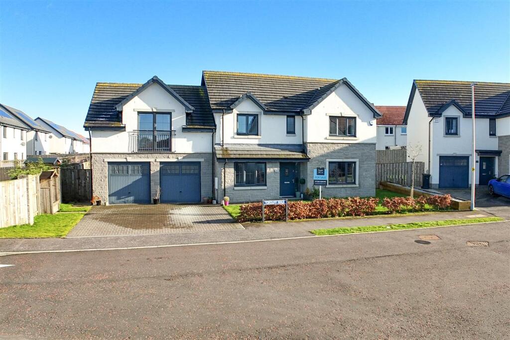 Main image of property: Torduff Walk, Livingston
