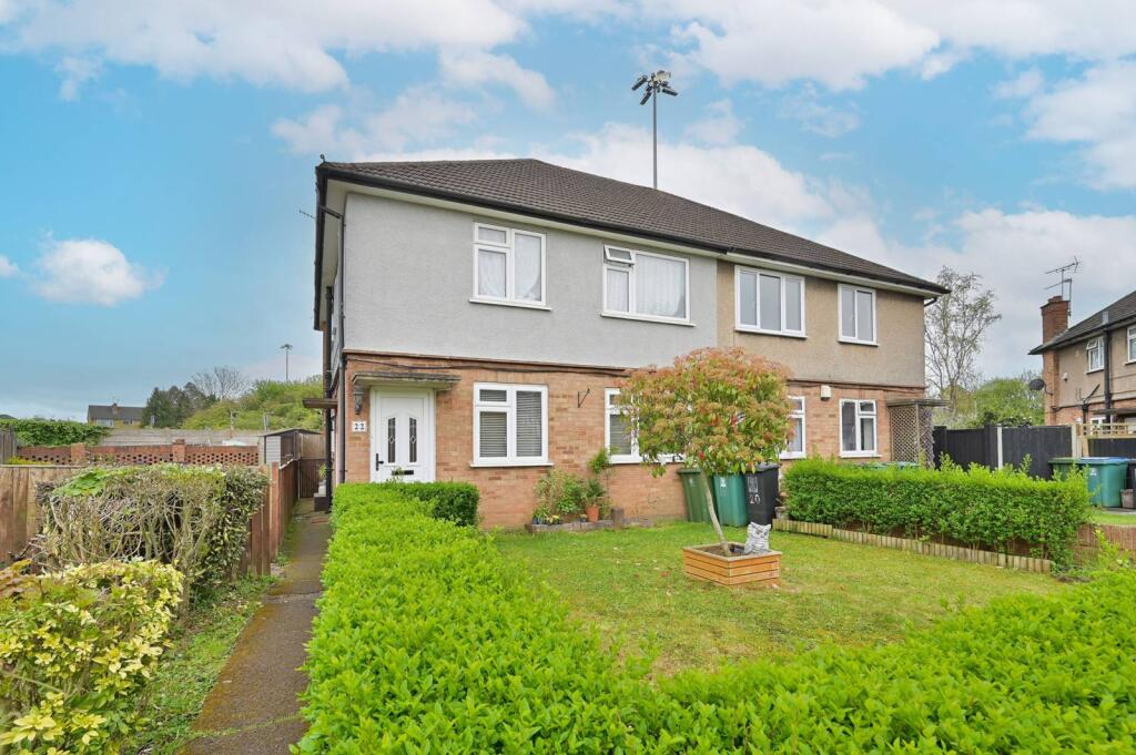 Main image of property: Poundfield, Watford, WD25
