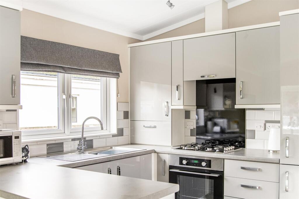 Main image of property: Lyndene Road, Didcot