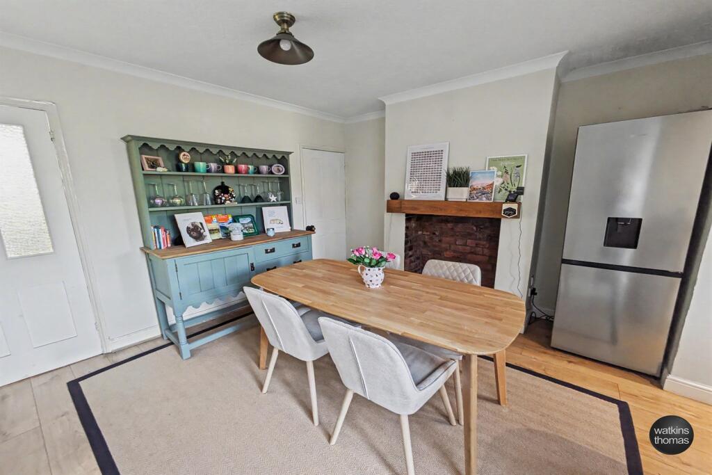 House in Hereford, Herefordshire - More