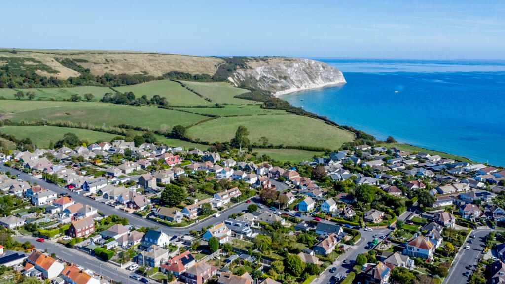 Bay Crescent, Swanage photo 2