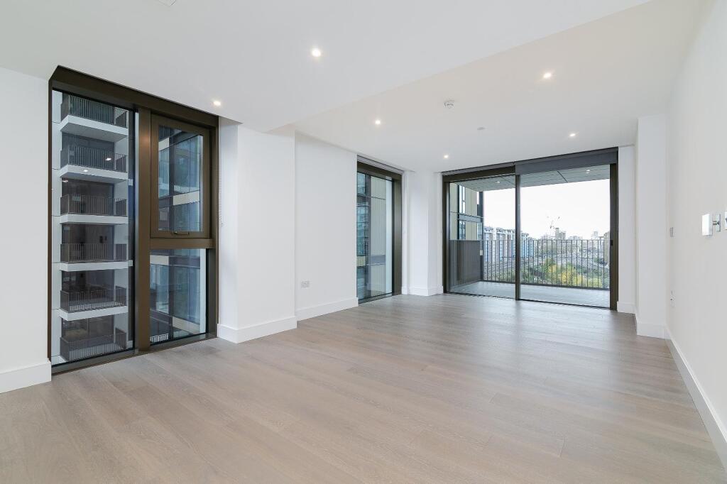 2-bed flat on Fitzroy House, London, SW11, £1,380,000