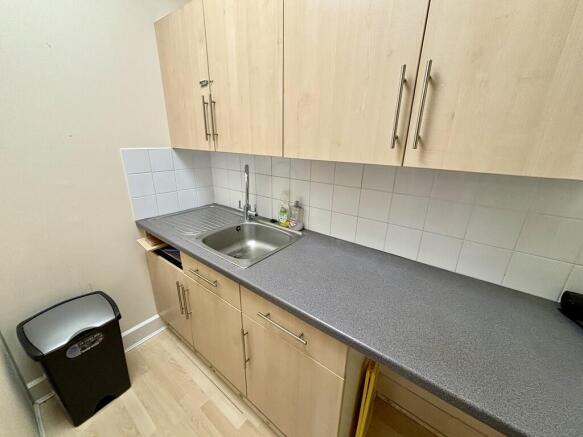 GF kitchenette