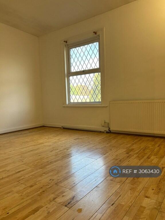 House in Linslade, Leighton-Linslade - View 2
