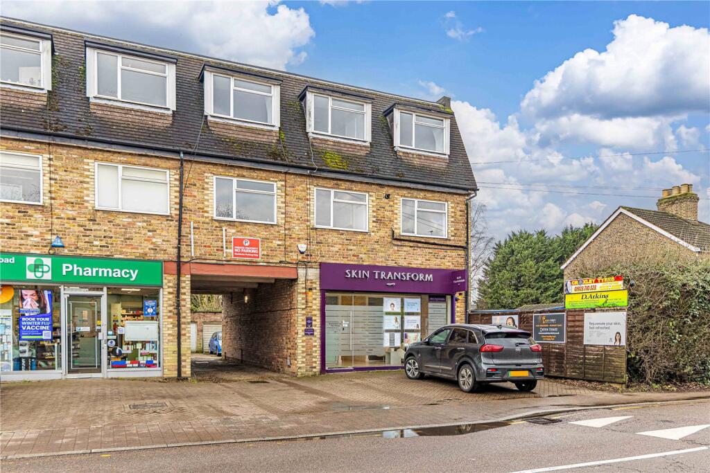 Main image of property: New Road, Croxley Green, Rickmansworth, Hertfordshire, WD3